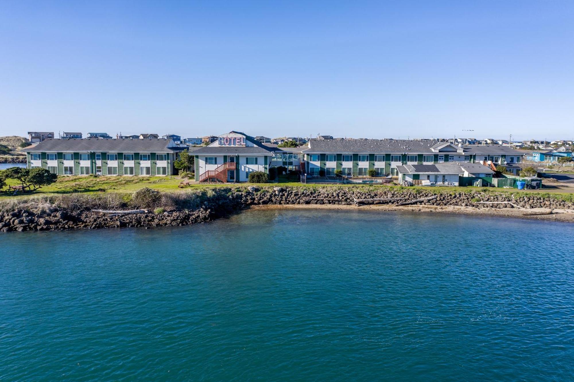 Alsi Resort Hotel Waldport Exterior foto